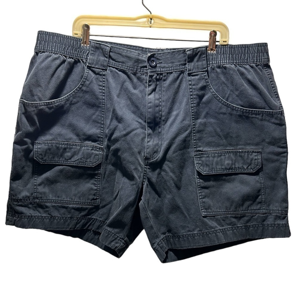 {Roundtree & Yorke} Cargo Stretch Waistband Shorts